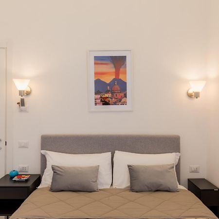 Blu Parthenope Suites Νάπολη Εξωτερικό φωτογραφία