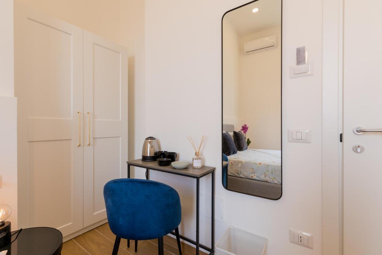 Blu Parthenope Suites Νάπολη Εξωτερικό φωτογραφία