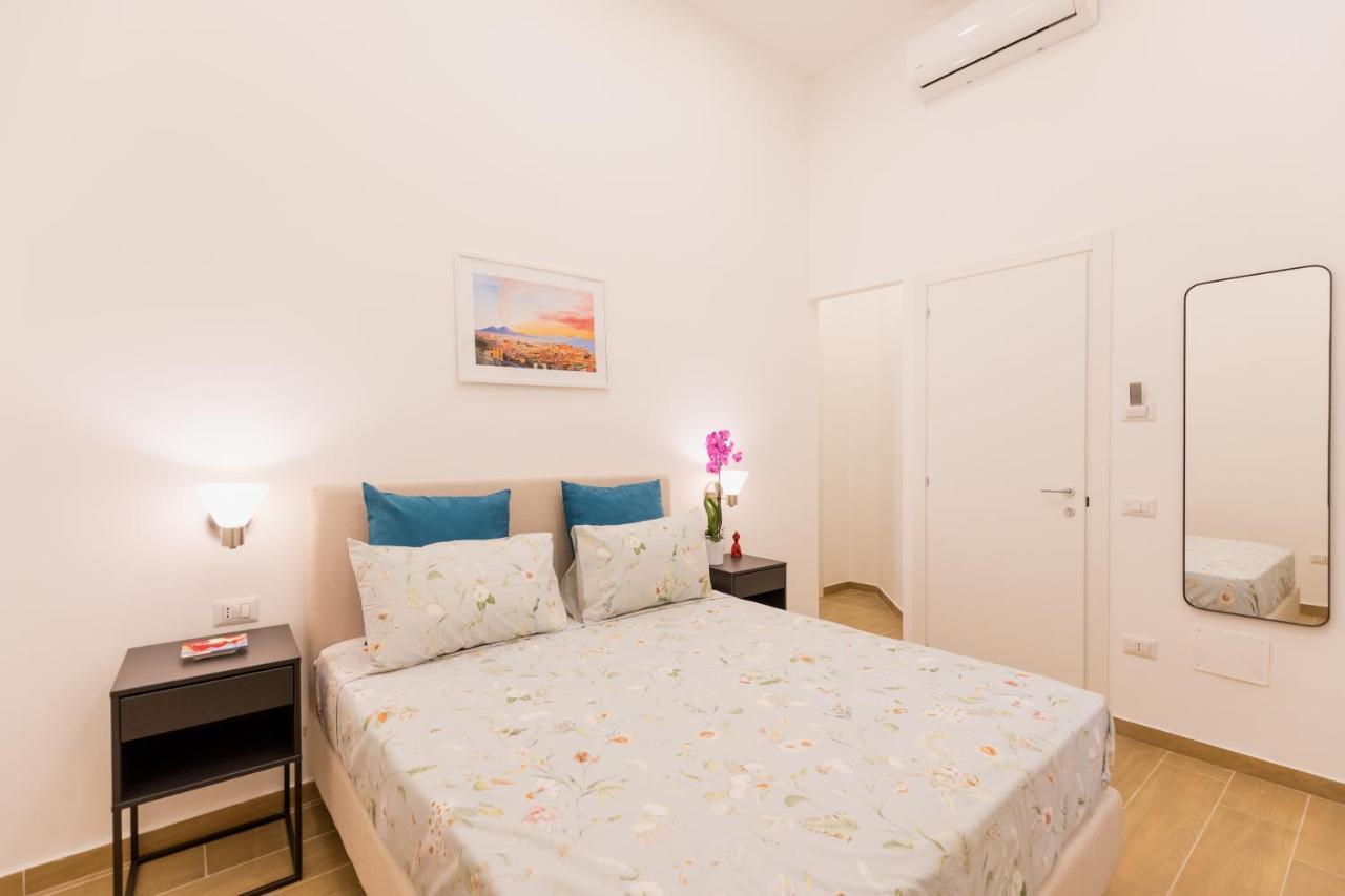 Blu Parthenope Suites Νάπολη Εξωτερικό φωτογραφία