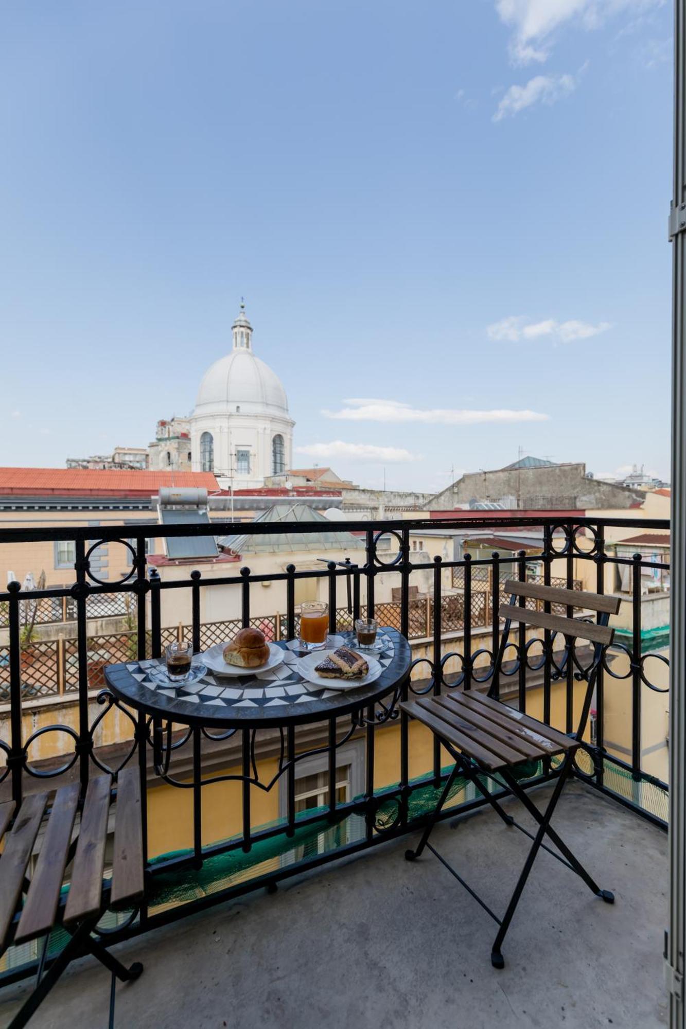 Blu Parthenope Suites Νάπολη Εξωτερικό φωτογραφία