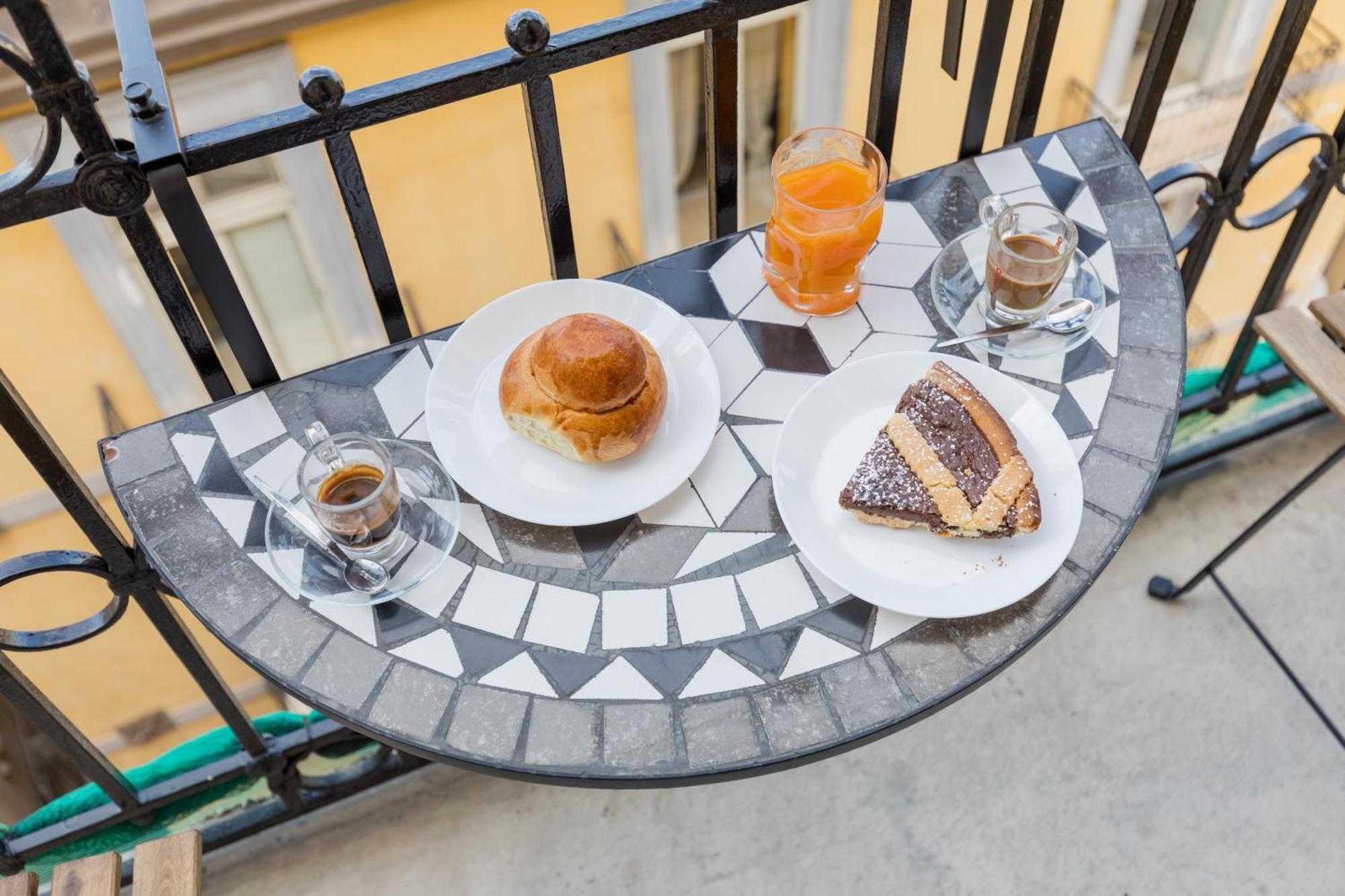 Blu Parthenope Suites Νάπολη Εξωτερικό φωτογραφία