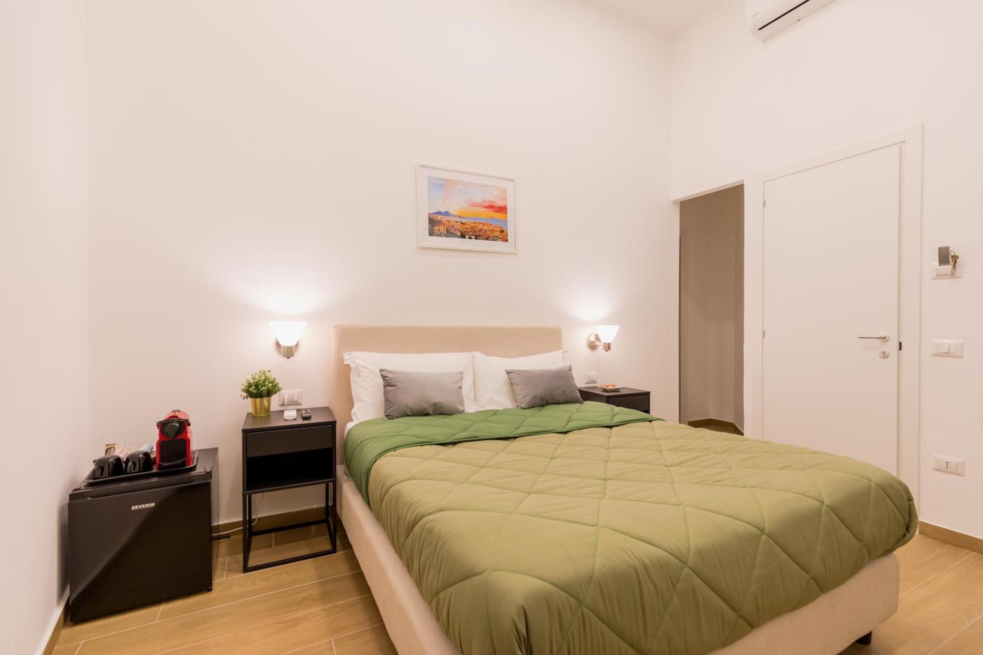 Blu Parthenope Suites Νάπολη Εξωτερικό φωτογραφία
