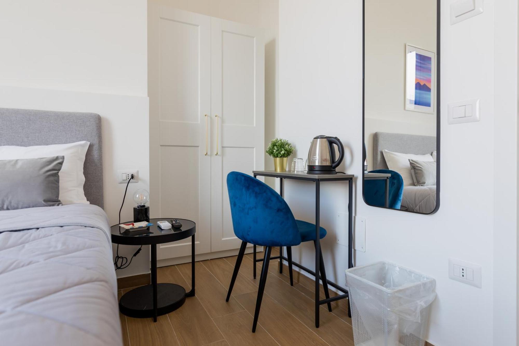 Blu Parthenope Suites Νάπολη Εξωτερικό φωτογραφία